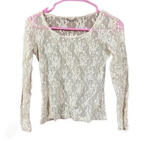 🇺🇸 White Lace Top